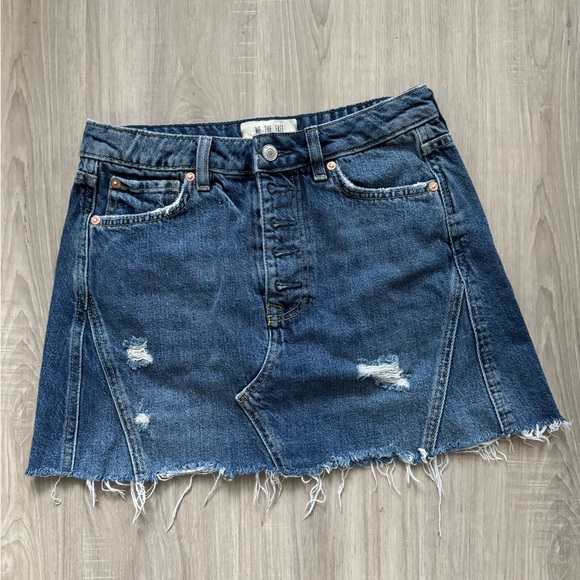 Denim Button-Up Mini Skirt - Picture 2 of 5